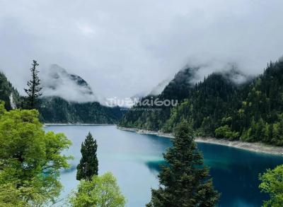 Jiuzhaigou in August 
