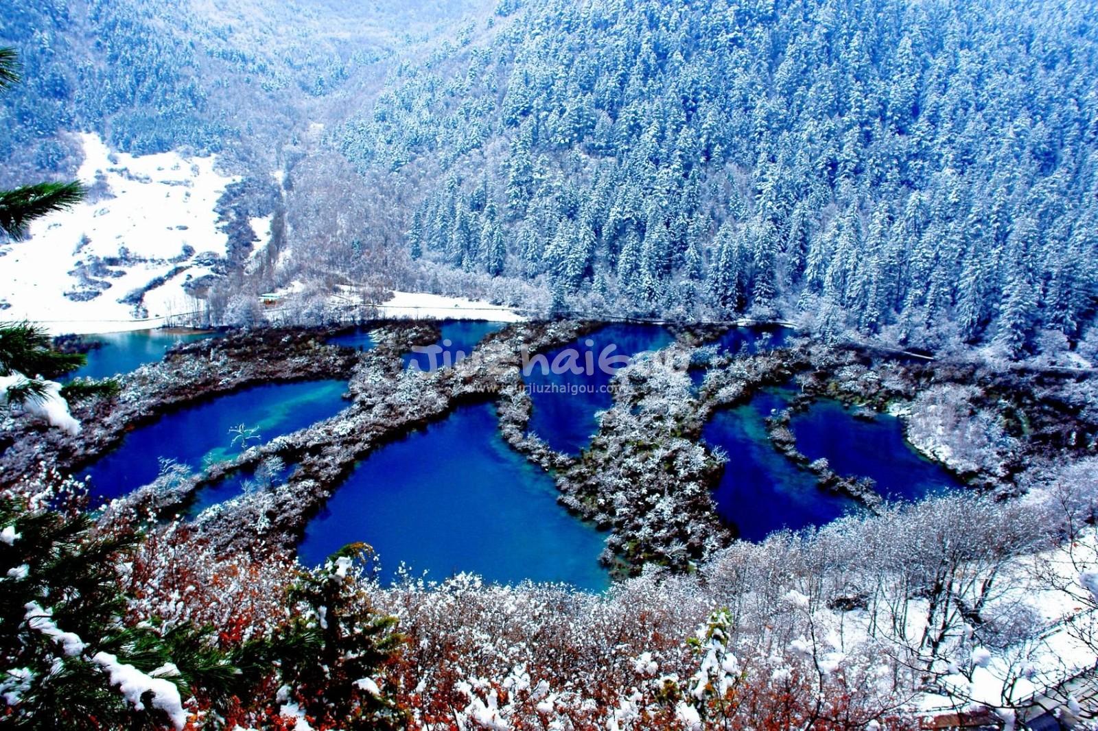 Tour Jiuzhaigou in February