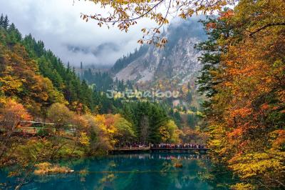 Jiuzhaigou September Travel