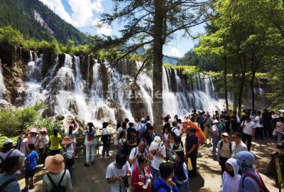 Travel Jiuzhaigou in September