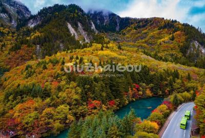 Autumn in Jiuzhaigou