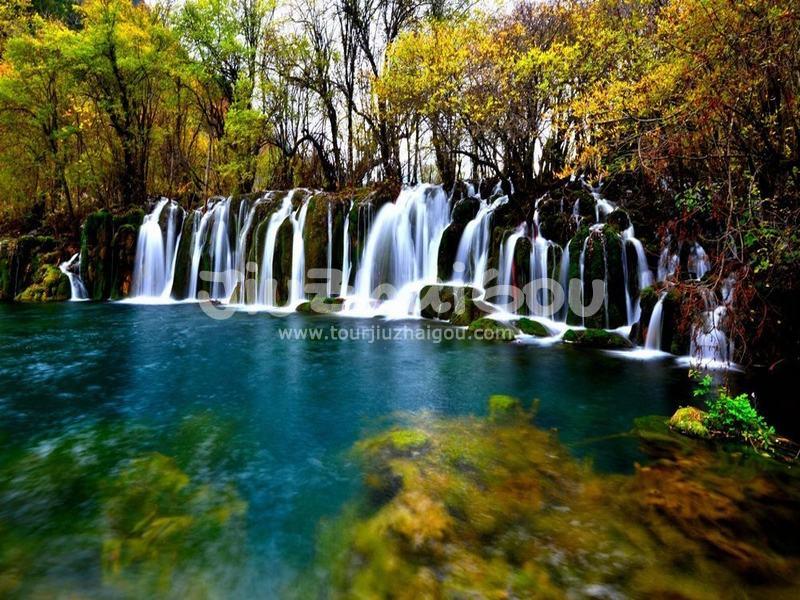 Autumn in Jiuzhaigou National Park