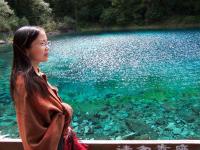 Beautiful Girls in Jiuzhaigou