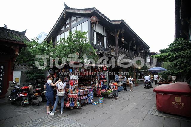 Wenshufang Street in Chengdu 