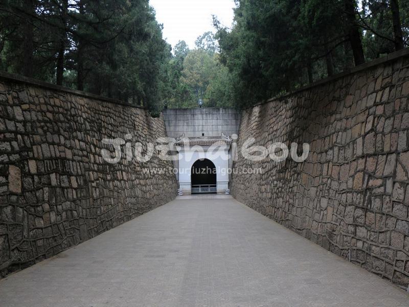 Dingling Tomb