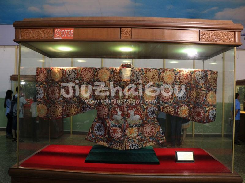 Dingling Tomb