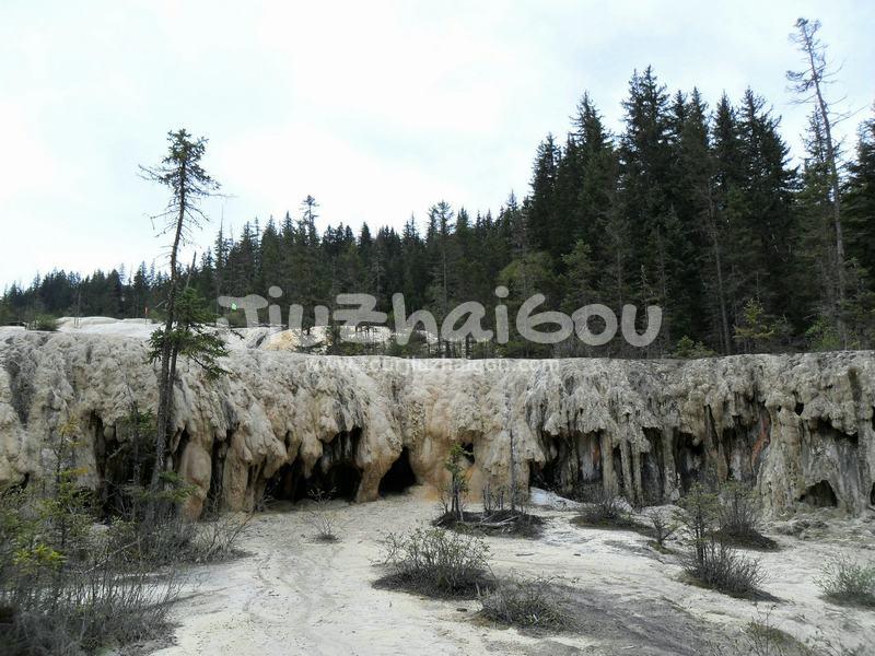 The Curtain Cascads in Fairy Pool Scenic Area