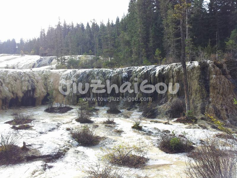 Curtain Cascades