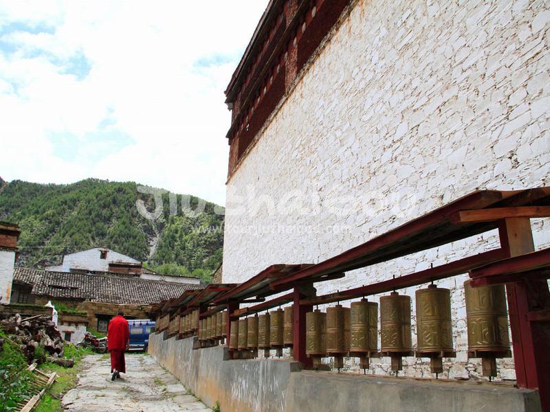 Gongalangjiling Temple