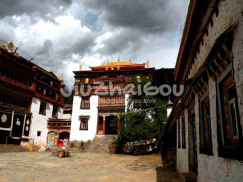 Gongalangjiling Temple