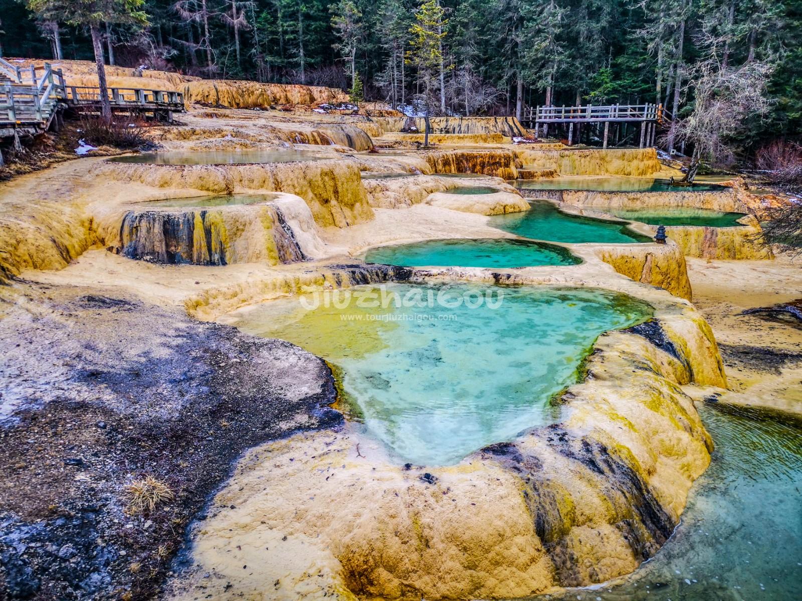 the Guest-greeting Pools in Yellow Dragon Valley