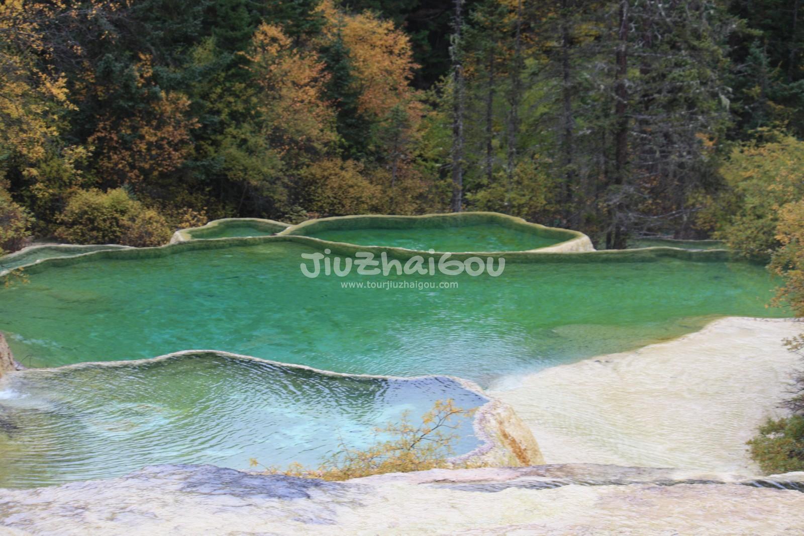 the Guest-greeting Pools, Huanglong Valley