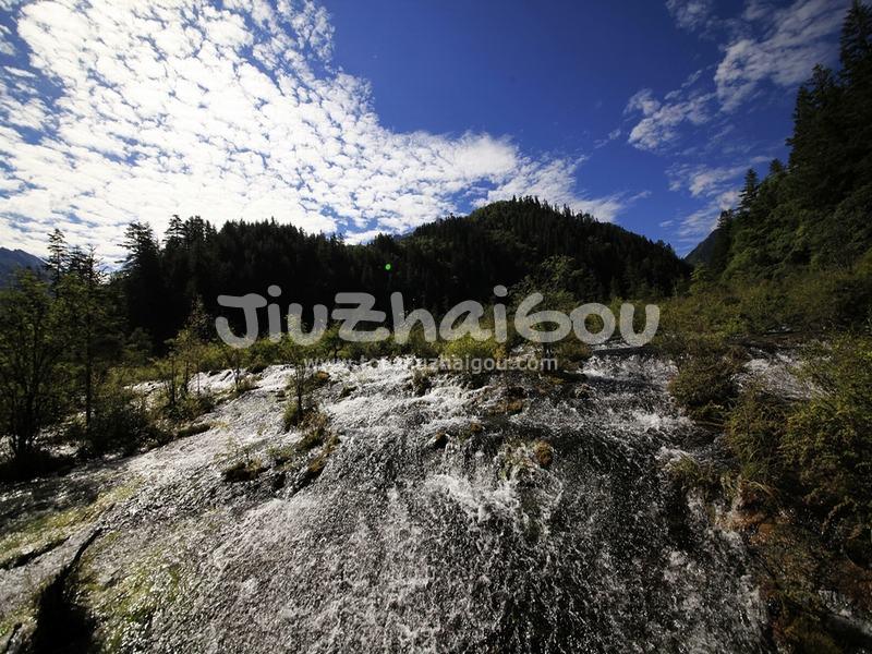 Jiuzhaigou in August 