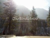 Go Jiuzhaigou in December