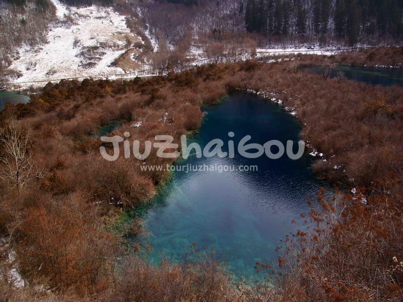 Jiuzhaigou in February
