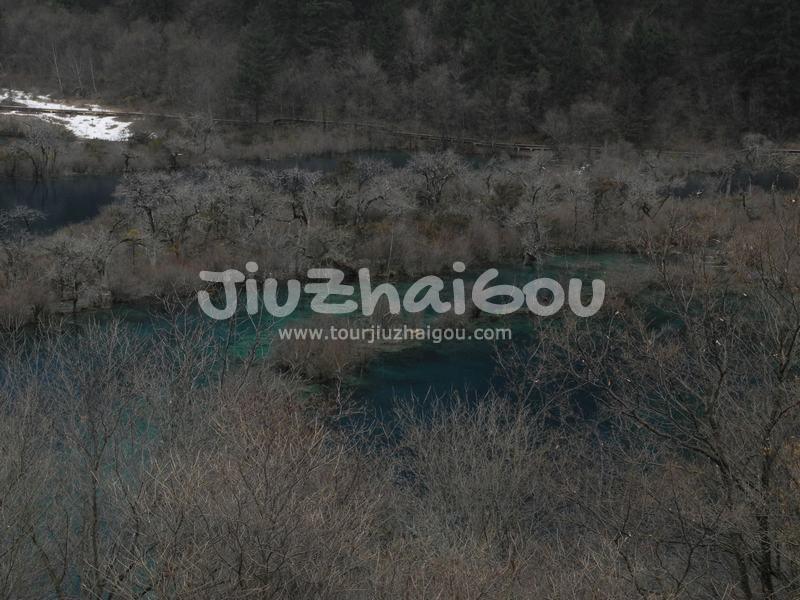 Jiuzhaigou in February