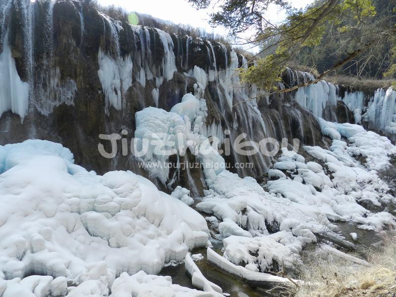 Jiuzhaigou in February