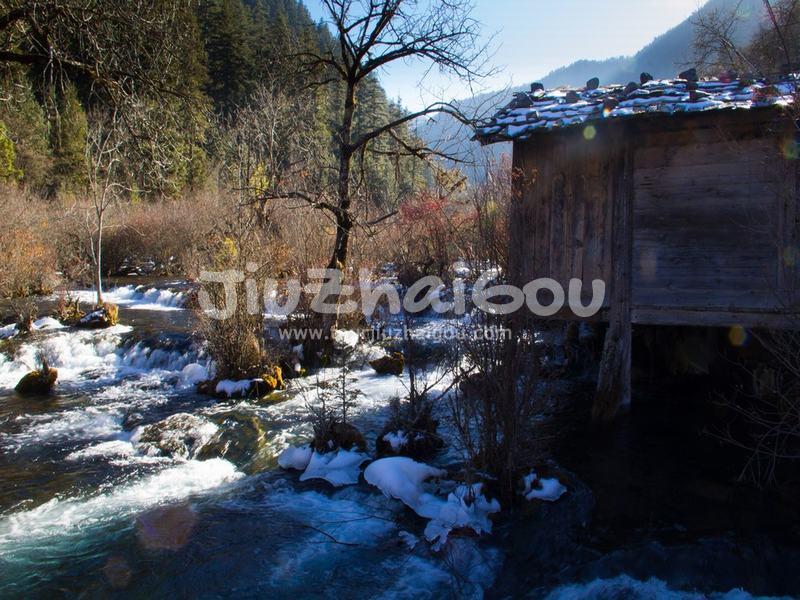 Jiuzhaigou in January