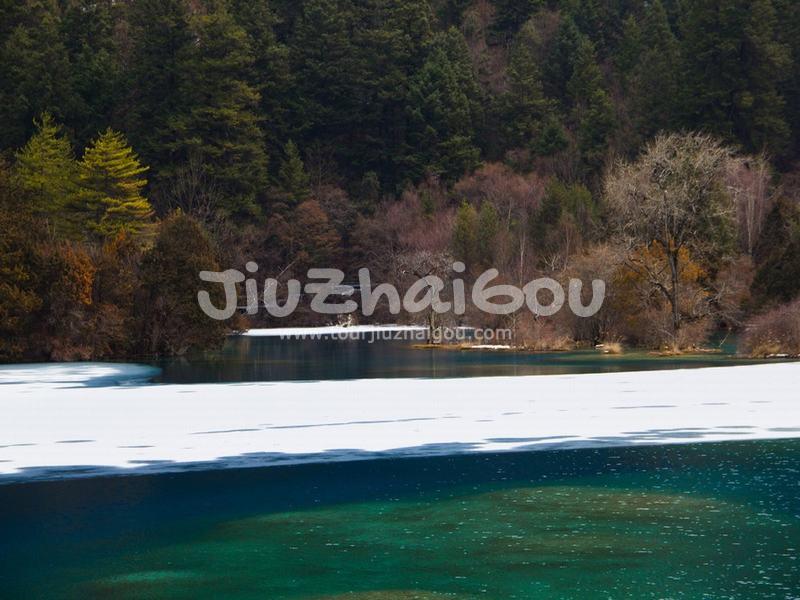 January in Jiuzhaigou National Park 