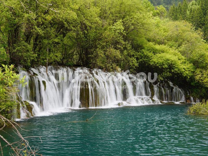 Jiuzhaigou in June 