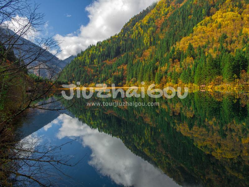 Jiuzhaigou in October
