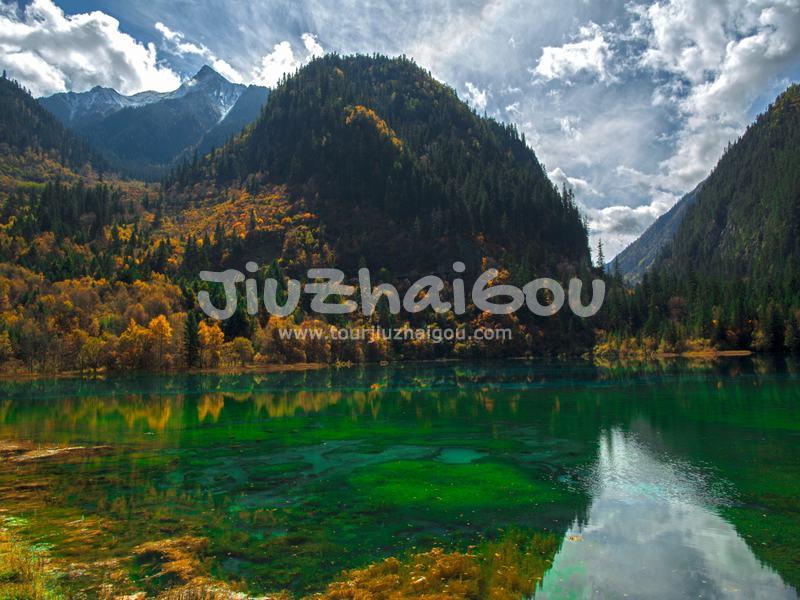 October in Jiuzhaigou 