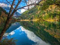 Jiuzhaigou in October