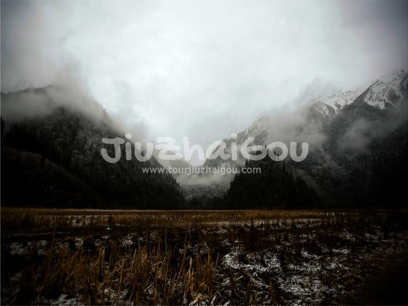 Jiuzhaigou Snowscape