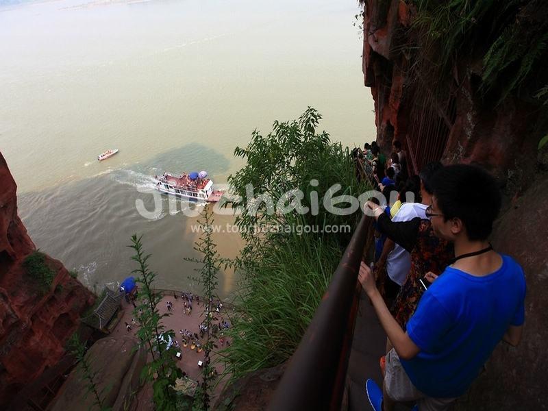 Leshan Giant Buddha