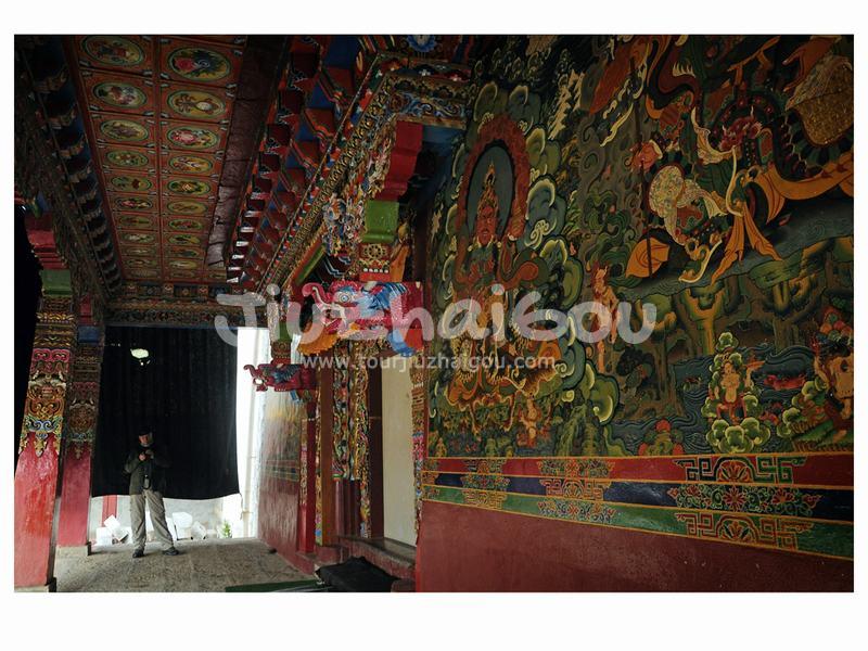 Litang Temple