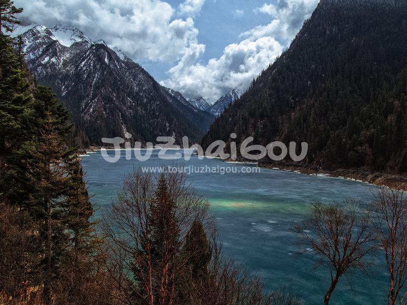 Long Lake Jiuzhaigou