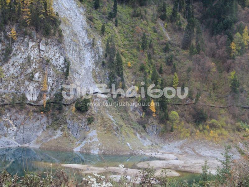 Lower Seasonal Lake Jiuzhaigou