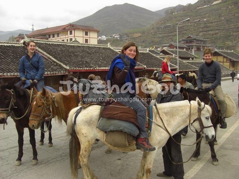 Horse Riding in Mounigou 