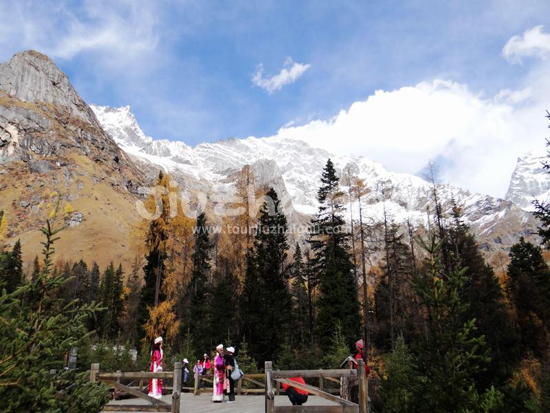 Mount Siguniang Shuangqiao Valley