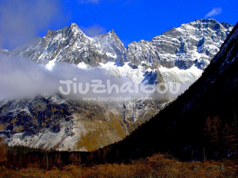 Changping Valley Mount Siguniang