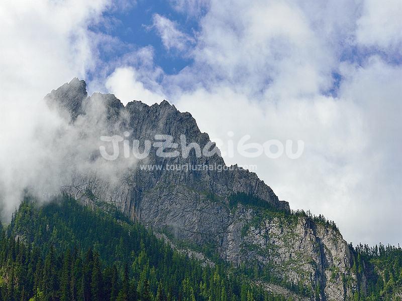 Mountains and Mountain Ranges of Jiuzhaigou National Park