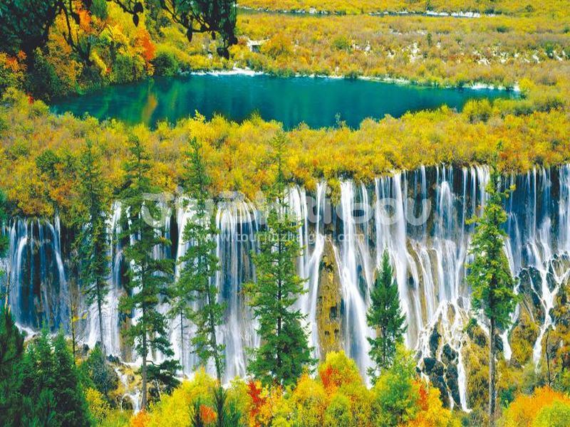 Nuorilang Waterfalls in Jiuzhaigou Valley