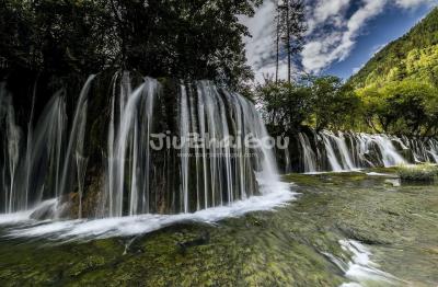 Panda Lake Waterfall