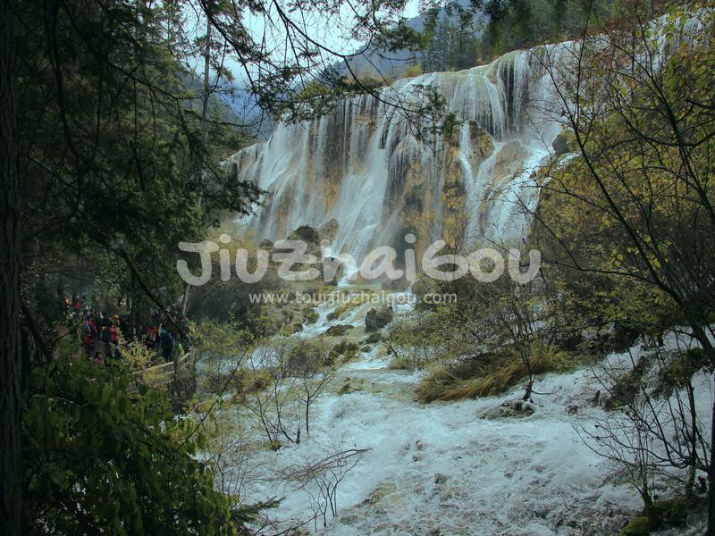 Pearl Shoal Waterfall