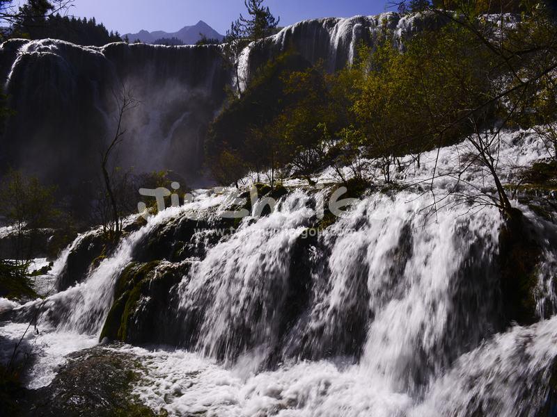 Jiuzhaigou Pearl Shoal Waterfall