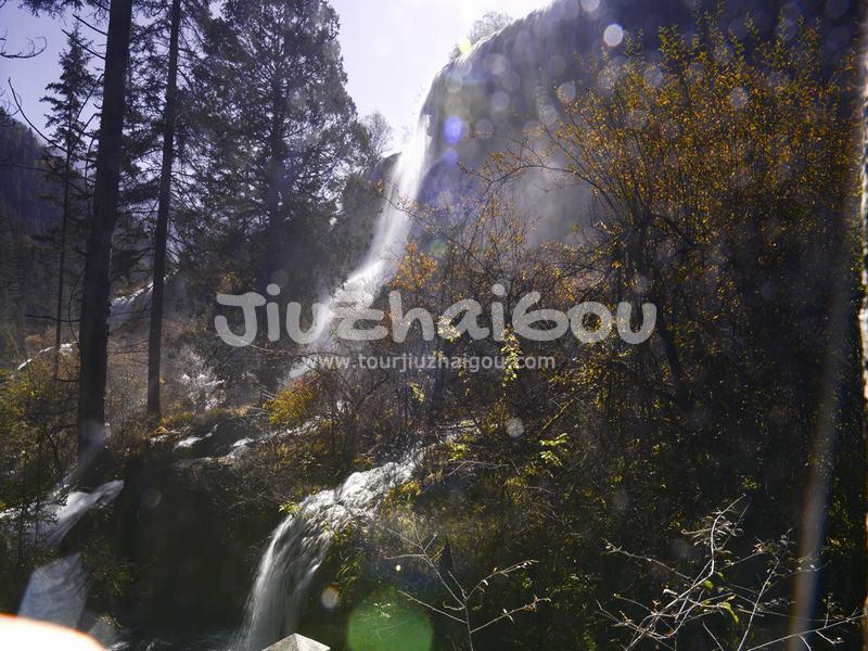 Pearl Shoal Waterfall