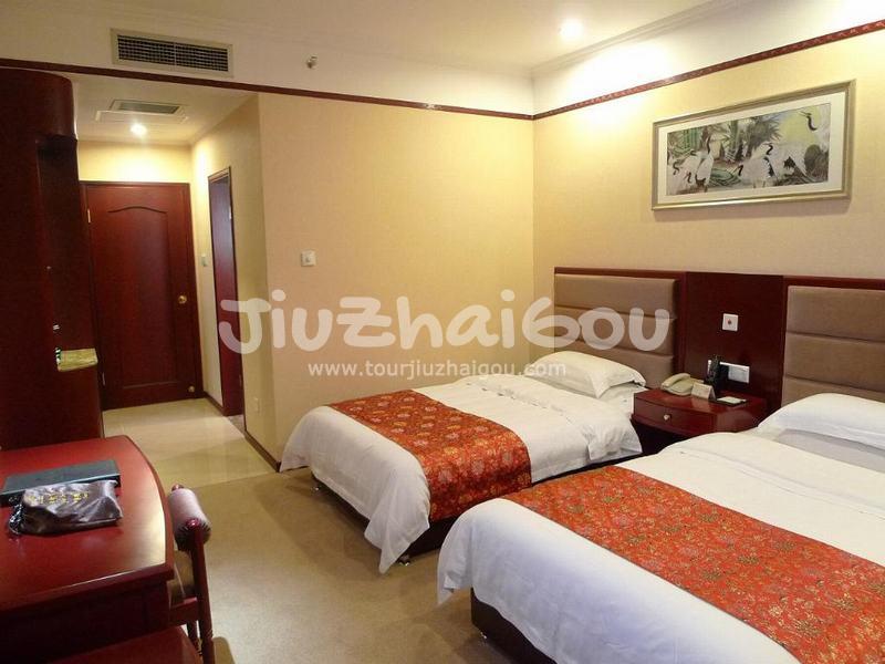 Deluxe Twin Room of Qianhe International Hotel