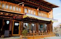 Shigu Town 
