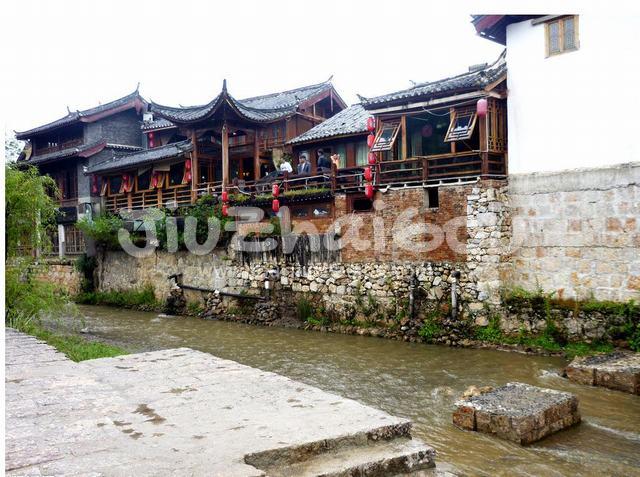 Lijiang Shuhe Old Town Riverside 