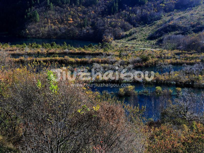 Lakes in Shuzheng Gully