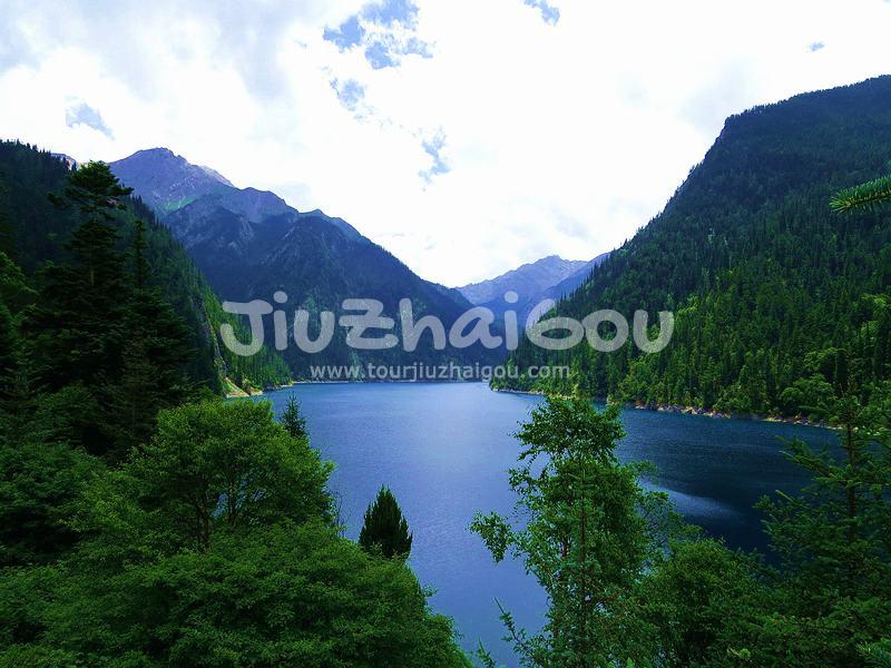 Summer in Jiuzhaigou