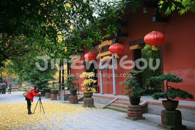 Xue Tao Memorial Hall