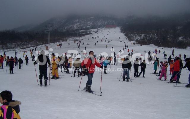Xiling Snow Mountain Ski Resort