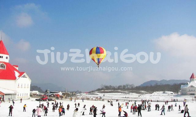 Xiling Snow Mountain ballooning