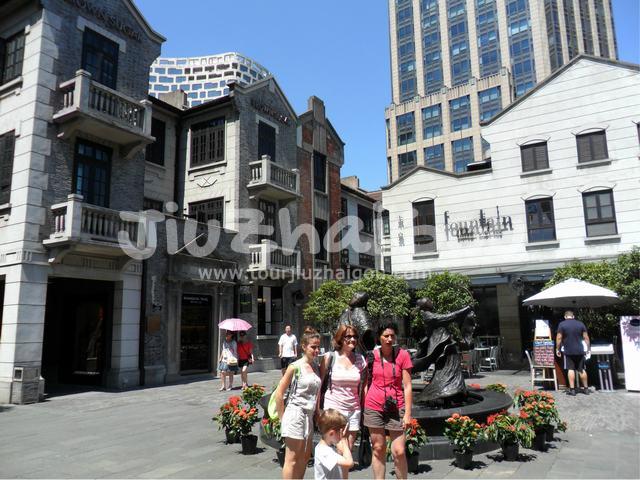Travel in Xintiandi